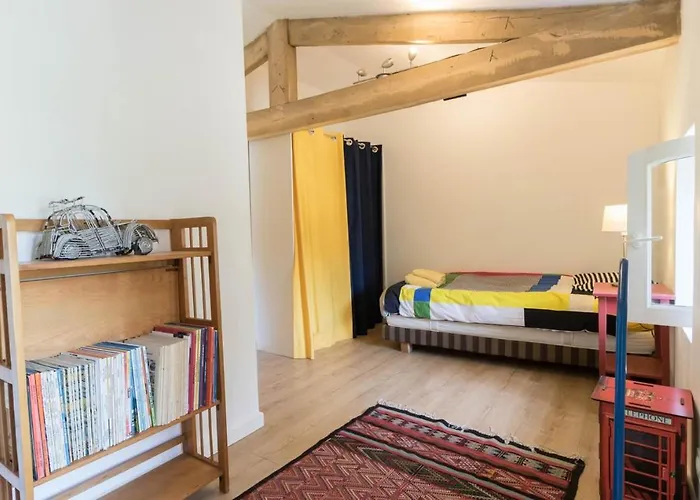 Superbe Longere Vakantiehuis Preserville